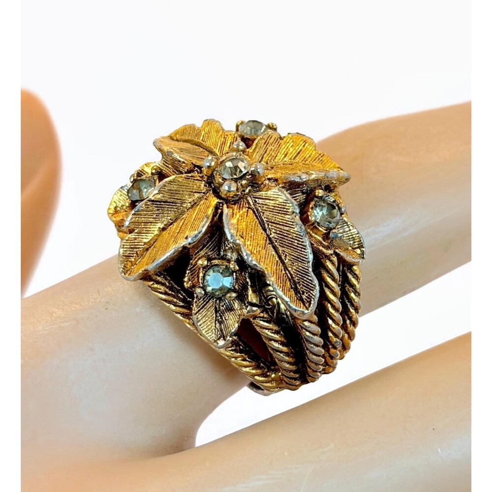 Vintage Ring, Domed, 1950s, Gold Tone, Rhinestone, Etruscan Style, Size 6